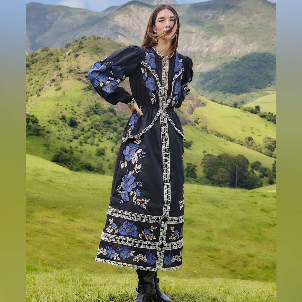 Farm Rio: Black Bold Flowers Long Sleeve Midi Dress - Picture 7 of 16